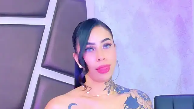 GiahDaniels online show from May 13, 2026, 3:53 pm