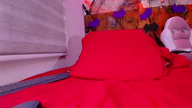 nata luna online show from October 17, 2025, 7:16 pm