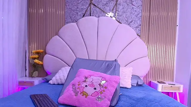 nata luna online show from April 18, 2026, 7:18 pm