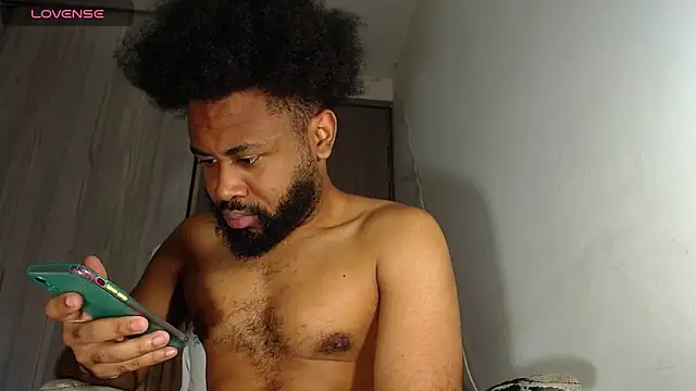 KaelMoreau online show from March 1, 2025, 8:31 pm