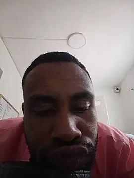 KaelMoreau online show from October 29, 2025, 2:30 pm