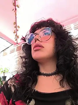 Snapshot of Fun_Everywhere chatting on April 10, 2026, 6:01 pm Fun Everywhere online show from April 10, 2026, 6:01 pm