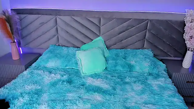 Snapshot of Ary_thompson__ chatting on December 18, 2024, 8:36 pm Ary thompson online show from December 18, 2024, 8:36 pm