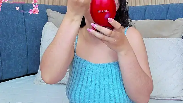 angeline teen online show from November 21, 2025, 12:15 pm