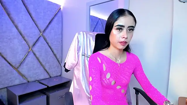 Snapshot of AnnySweett_ chatting on May 23, 2026, 3:38 pm AnnySweett online show from May 23, 2026, 3:38 pm
