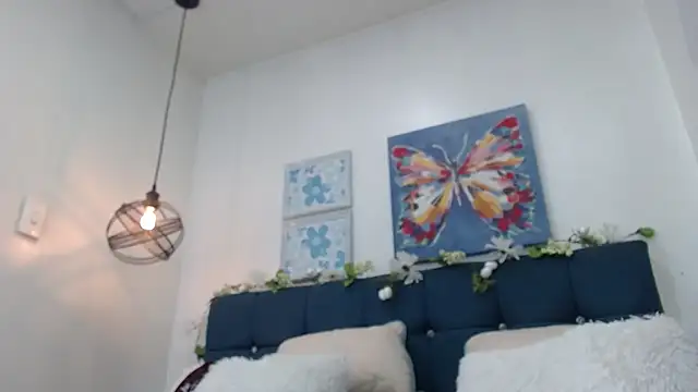 Snapshot of Lizeth_rey1 chatting on March 6, 2025, 10:58 pm Lizeth rey1 online show from March 6, 2025, 10:58 pm