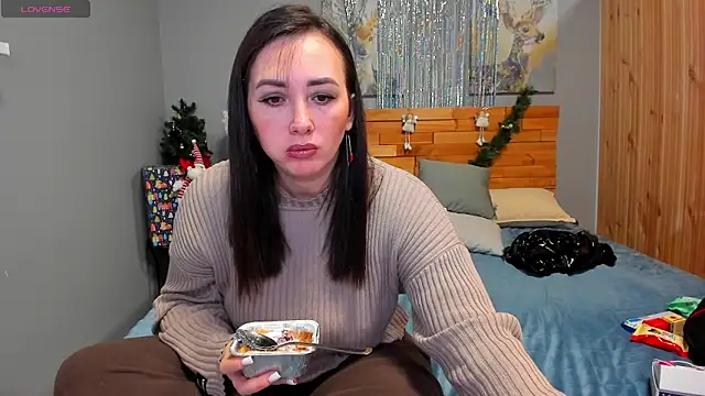Kendra SXY online show from December 15, 2024, 2:19 am