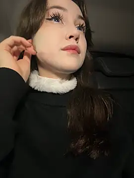Snapshot of Peachy_Dream chatting on December 24, 2024, 9:55 pm Peachy Dream online show from December 24, 2024, 9:55 pm
