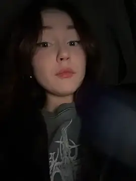 Peachy Dream online show from March 9, 2026, 6:23 pm