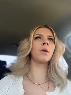 Love Bri online show from March 22, 2026, 10:40 am