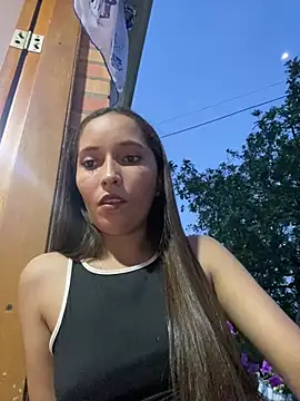 Penelope-Hot online show from December 11, 2024, 10:49 pm