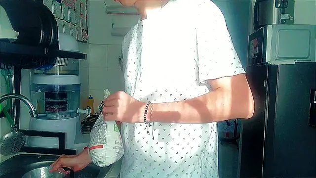 Andy gray online show from December 15, 2025, 11:47 am