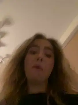 SkyBriii online show from March 18, 2025, 7:10 pm