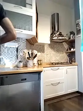 Frabox65 online show from September 28, 2025, 5:13 am