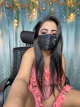 Monabby97 online show from January 5, 2026, 5:27 pm