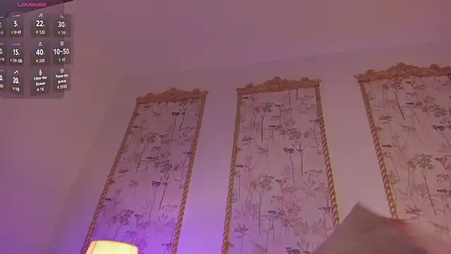 victoria18x online show from October 25, 2025, 3:25 am