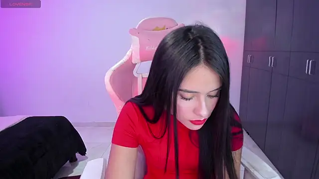 Tinylottie online show from October 2, 2025, 11:01 pm