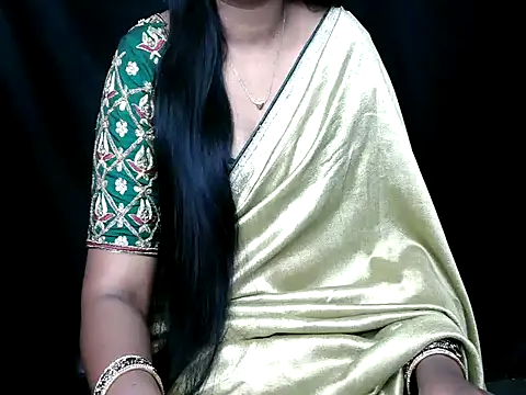 Snapshot of shila20 chatting on May 20, 2026, 5:30 pm shila20 online show from May 20, 2026, 5:30 pm
