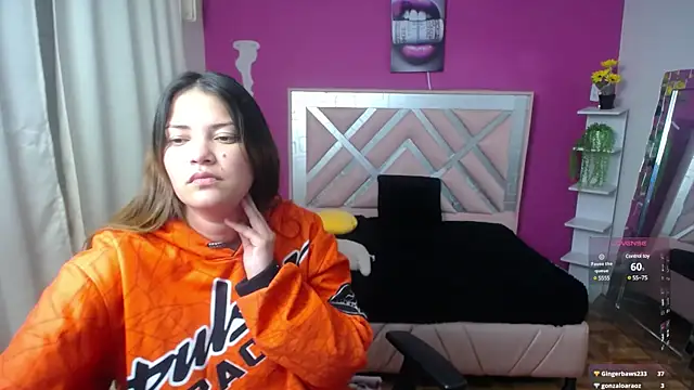 brithany smiith  online show from December 28, 2024, 5:23 am
