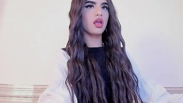 Snapshot of Sophia_Cambpell chatting on February 10, 2026, 9:30 pm Sophia Cambpell online show from February 10, 2026, 9:30 pm