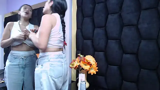 Sarah Hornny online show from January 10, 2025, 2:57 am