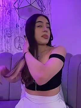 AbyThompson online show from October 10, 2025, 12:48 pm