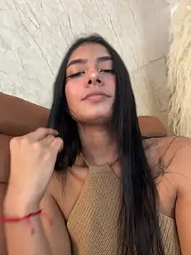 Snapshot of LaurenRodriiguez chatting on January 10, 2026, 12:29 pm LaurenRodriiguez online show from January 10, 2026, 12:29 pm