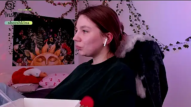 somejgirl online show from December 25, 2024, 7:24 pm