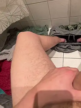 Snapshot of Michaela1222 chatting on November 22, 2025, 11:20 am Michaela1222 online show from November 22, 2025, 11:20 am