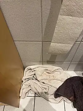 Snapshot of Michaela1222 chatting on January 14, 2026, 12:44 pm Michaela1222 online show from January 14, 2026, 12:44 pm