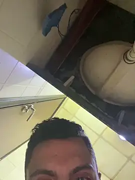 Snapshot of wslevastai chatting on October 8, 2025, 12:41 am wslevastai online show from October 8, 2025, 12:41 am