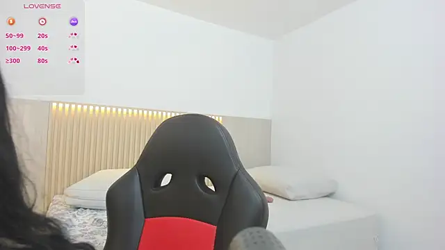 charlotte colee online show from March 15, 2025, 1:08 am