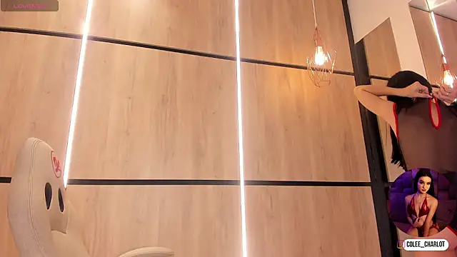 charlotte colee online show from October 30, 2025, 11:33 am