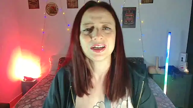 catalinamommyx online show from October 22, 2025, 6:02 am