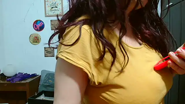 catalinamommyx online show from April 11, 2026, 12:59 am