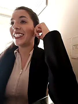 Bonny Klote online show from January 28, 2025, 3:57 pm