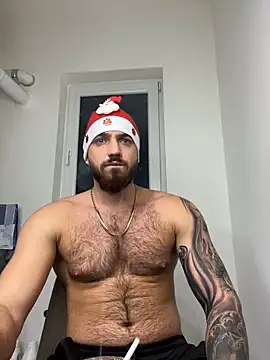 Snapshot of LoveIsBlind_ chatting on December 29, 2024, 6:49 pm LoveIsBlind online show from December 29, 2024, 6:49 pm