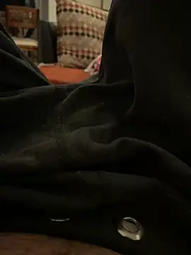 Femalefucker3006 online show from December 29, 2024, 8:15 pm