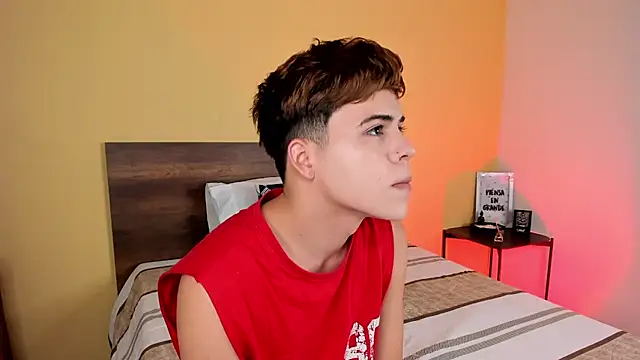 justinbiler online show from January 13, 2025, 12:24 pm