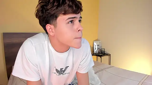 justinbiler online show from March 9, 2025, 6:54 pm