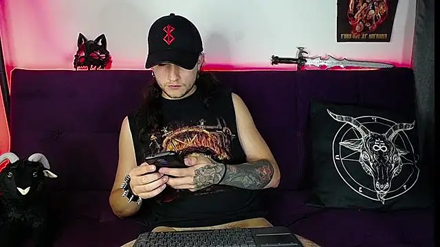 blckwolf 6 online show from January 30, 2025, 1:44 am