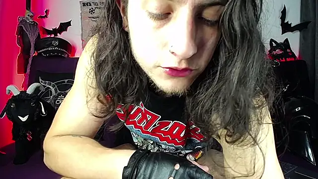 blckwolf 6 online show from November 6, 2025, 10:21 pm