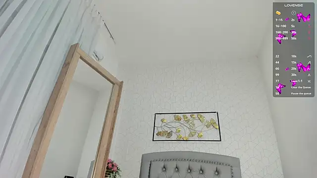 Katalella murillo online show from February 14, 2025, 3:22 am