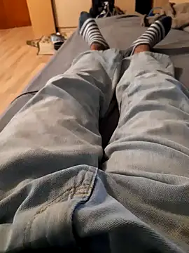 Snapshot of Big_Dick_22_in_Room chatting on December 17, 2024, 1:38 pm Big Dick 22 in Room online show from December 17, 2024, 1:38 pm