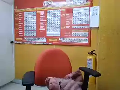 Ivon-09 online show from February 9, 2025, 3:23 pm