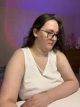 Snapshot of hungry1bunny chatting on March 2, 2025, 7:34 pm hungry1bunny online show from March 2, 2025, 7:34 pm