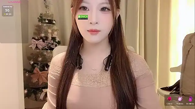 zhuzhu-520- online show from February 5, 2026, 4:00 pm