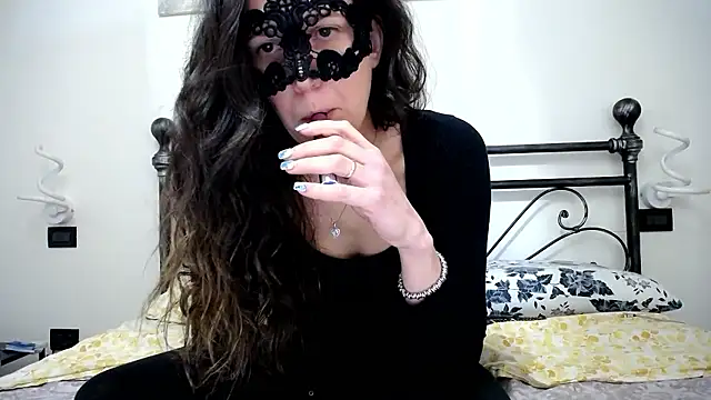 Snapshot of ladycleopatra chatting on January 14, 2026, 9:59 am ladycleopatra online show from January 14, 2026, 9:59 am