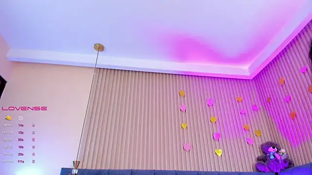 kathecute   online show from February 22, 2025, 1:55 am