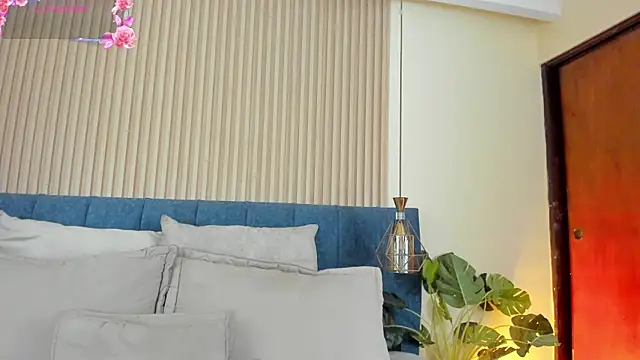 Snapshot of kathecute__ chatting on April 19, 2026, 1:49 am kathecute online show from April 19, 2026, 1:49 am